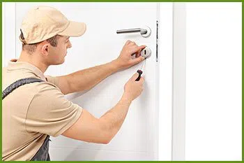 Neighborhood Locksmith Services Medfield, MA 508-657-3021 - 5-lock-repair